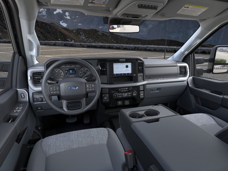 2026 Ford F-350 Super Duty XLT - Photo 9