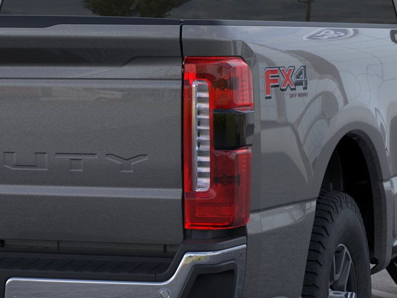 2025 Ford F-350 Super Duty XLT - Photo 21