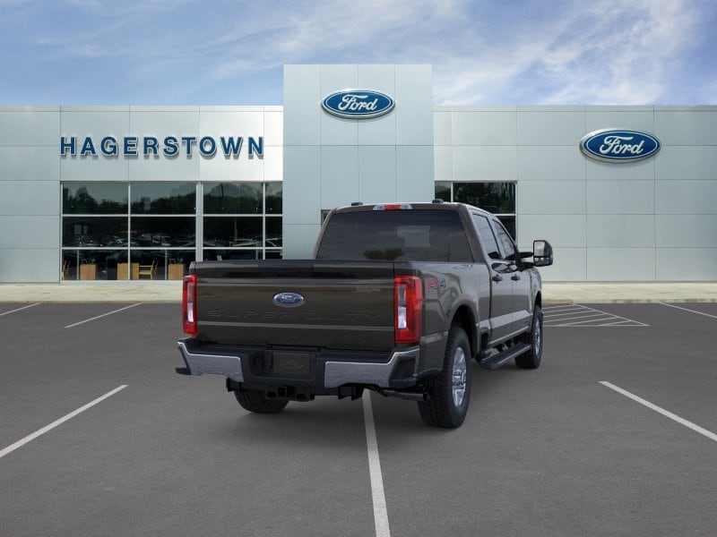 2025 Ford F-350 Super Duty XLT - Photo 14