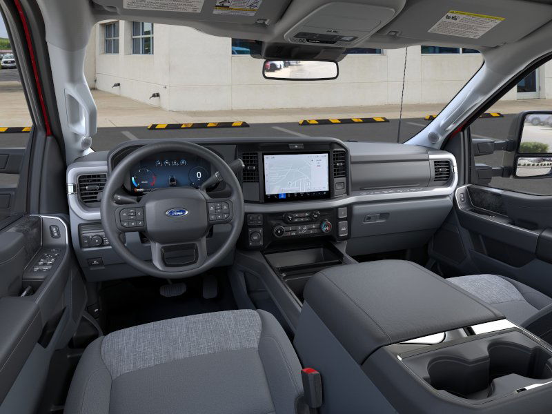 2025 Ford F-250 Super Duty XLT - Photo 32