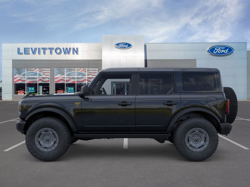 2025 Ford Bronco Badlands photo 3