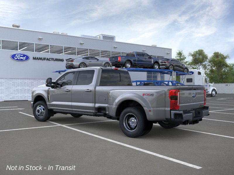 2026 Ford F-350 Lariat photo 4
