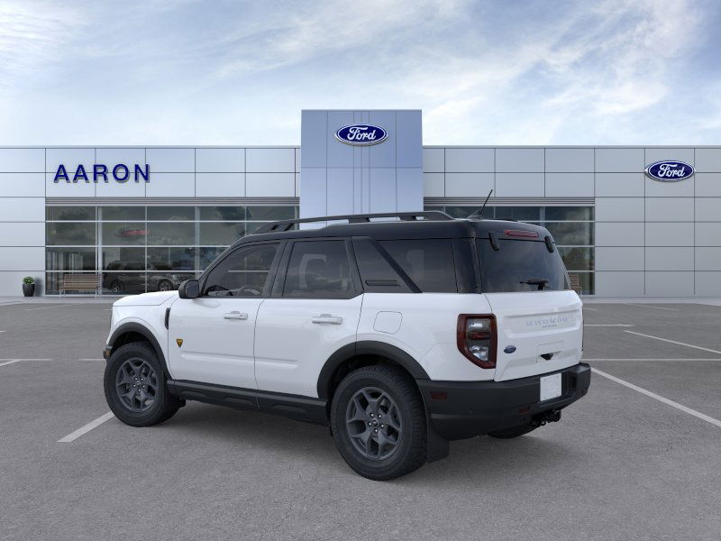 2024 Ford Bronco Sport Badlands photo 2