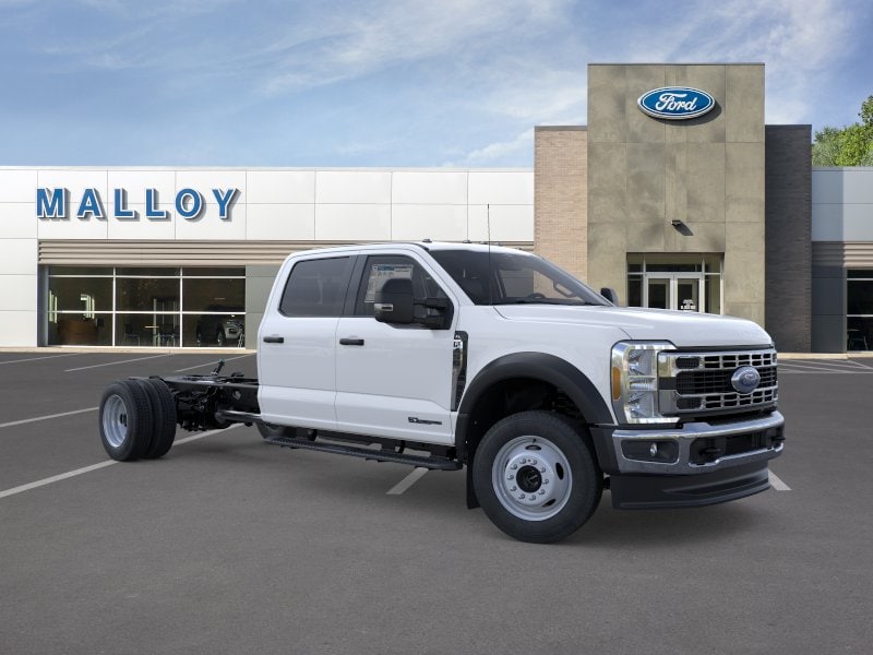 2026 Ford F-450 Super Duty Chassis Cab XL - Photo 32