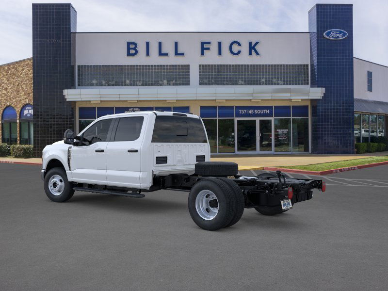 2026 Ford F-350 photo 3
