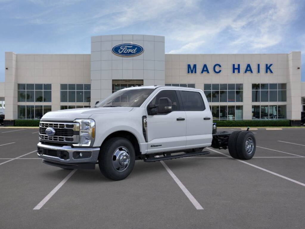 New 2026 Ford F-350 Chassis F-350 XLT TRUCK