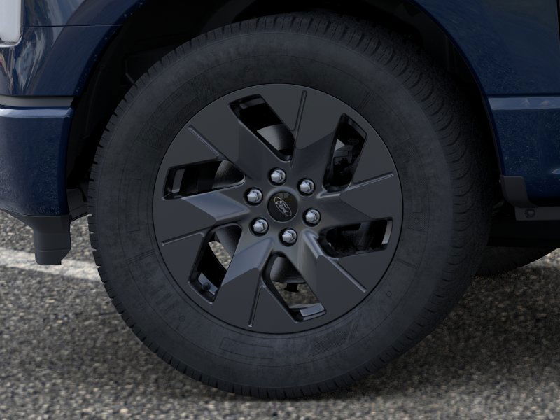 2025 Ford F-150 Lightning Flash - Photo 41