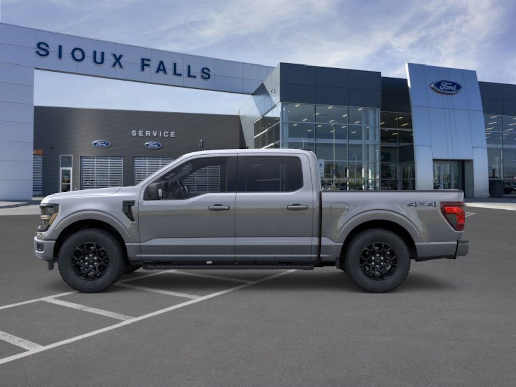 New 2025 Ford F-150 XLT Truck SuperCrew Cab