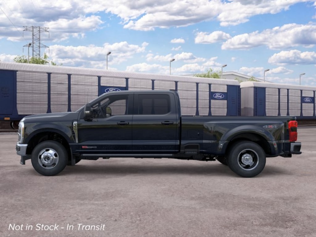 New 2026 Ford Super Duty F-350® Lariat® TRUCK