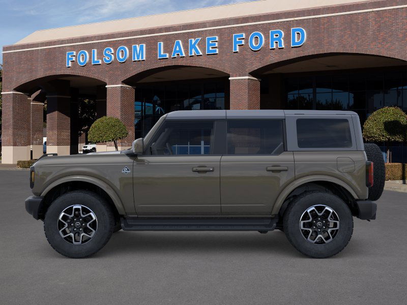 2025 Ford Bronco Outer Banks photo 4