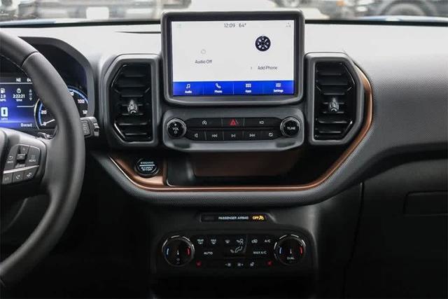 Thumbnail: 2024 Ford Bronco Sport - 40