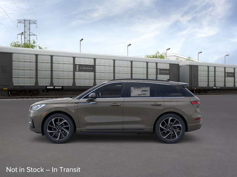 2026 Lincoln Corsair Grand Touring photo 2