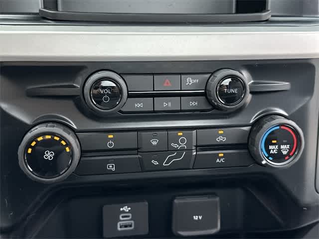 Thumbnail: 2025 Ford  - 37