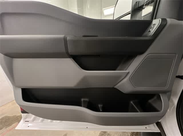 Thumbnail: 2025 Ford Econoline - 41