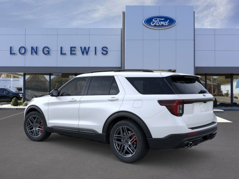 2025 Ford Explorer ST photo 4