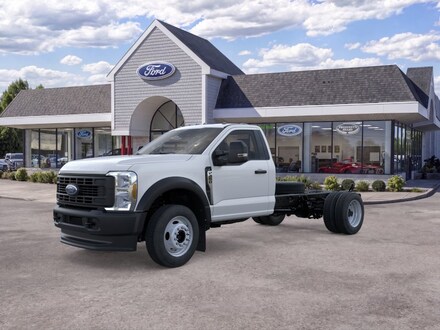 2025 Ford Chassis Cab F-450&reg; XL TRUCK