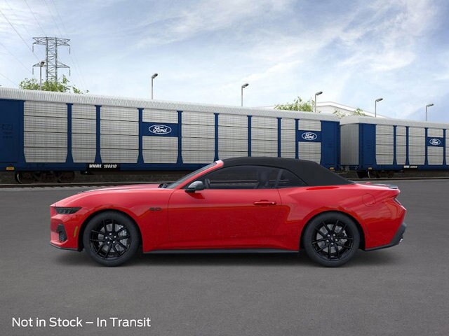 2025 Ford Mustang GT Premium Convertible photo 3