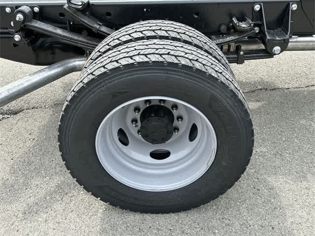 Thumbnail: 2025 Ford  - 30