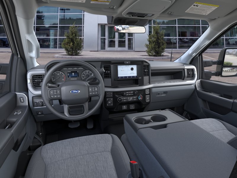 2025 Ford F-250 Super Duty XL - Photo 32