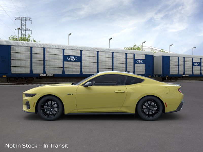 2025 Ford Mustang GT Premium photo 4