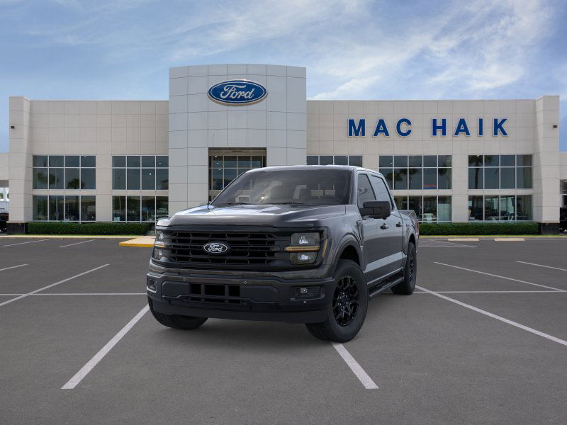 2025 Ford F-150 XLT photo 2