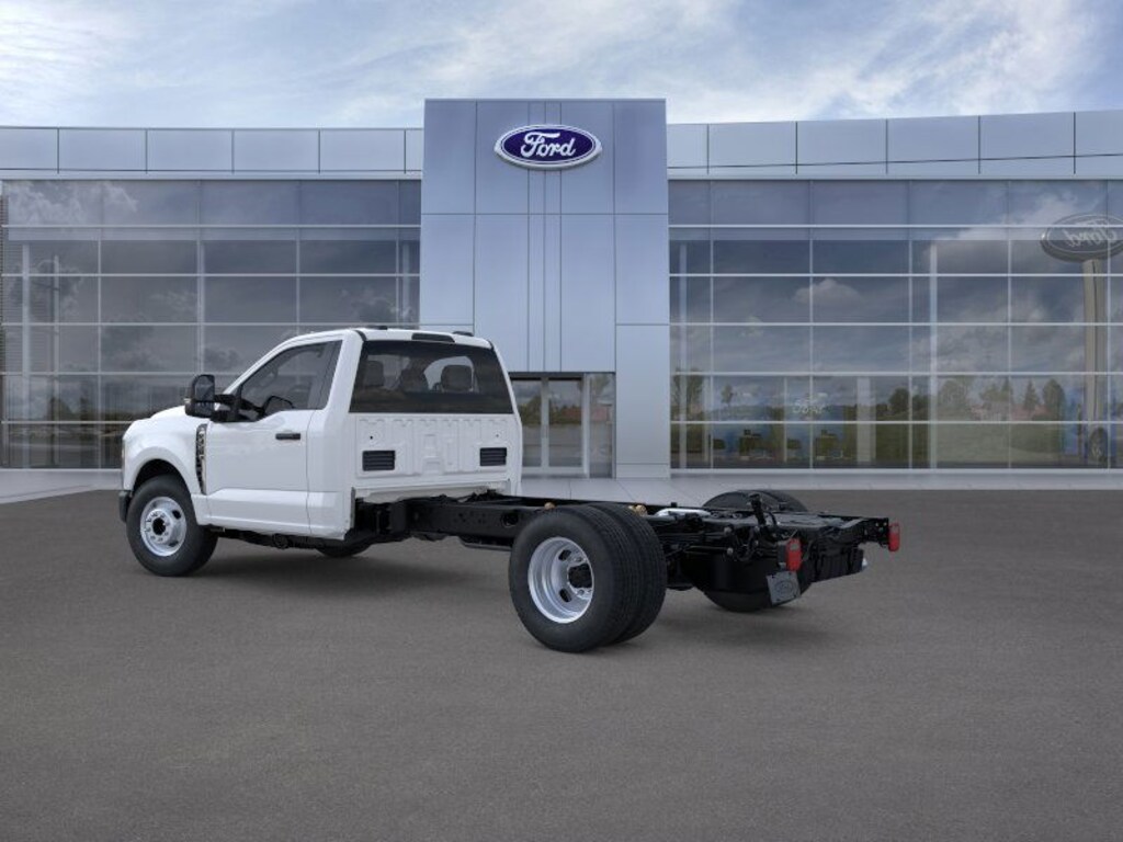 New 2026 Ford Chassis Cab F-350 XL Truck Regular Cab