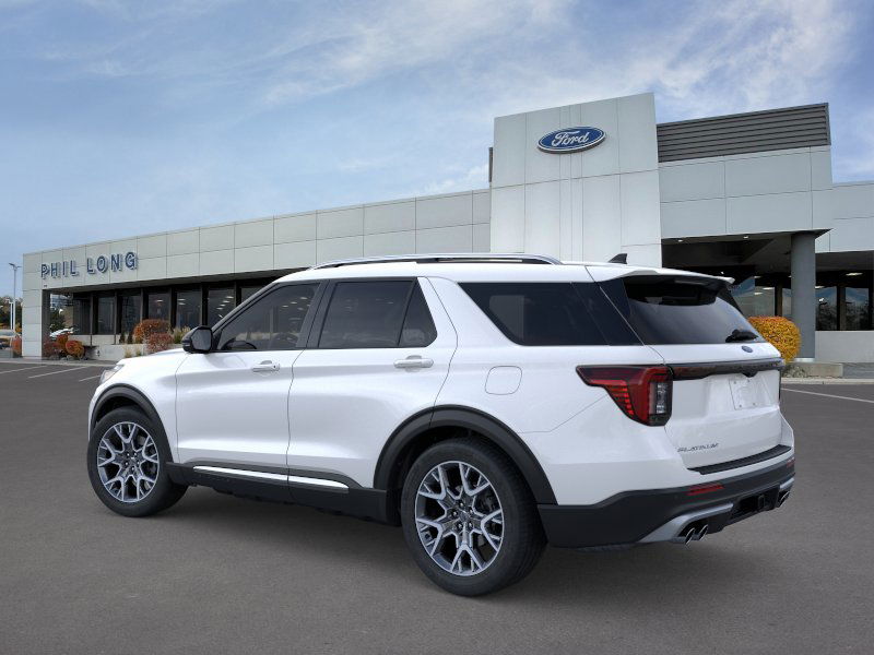 2025 Ford Explorer Platinum photo 4