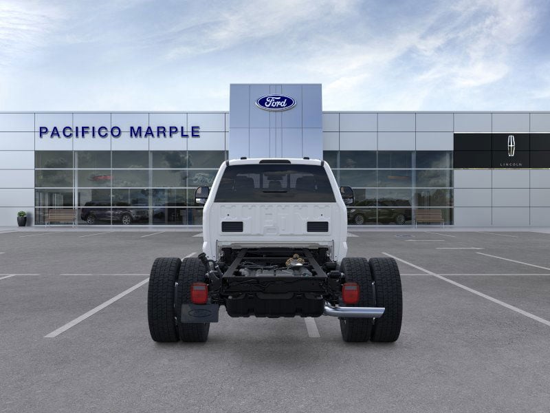 2025 Ford F-450 Super Duty Chassis Cab XL - Photo 6