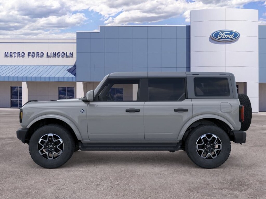 New 2026 Ford Bronco Outer Banks Sport Utility