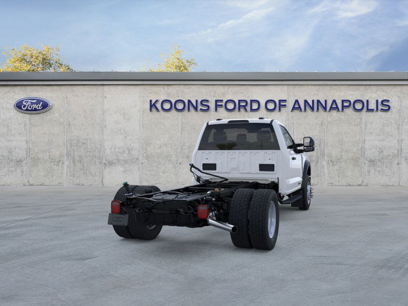 2025 Ford F-550 Super Duty Chassis Cab XL - Photo 31