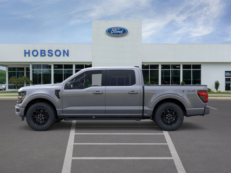 2025 Ford F-150 XLT photo 2