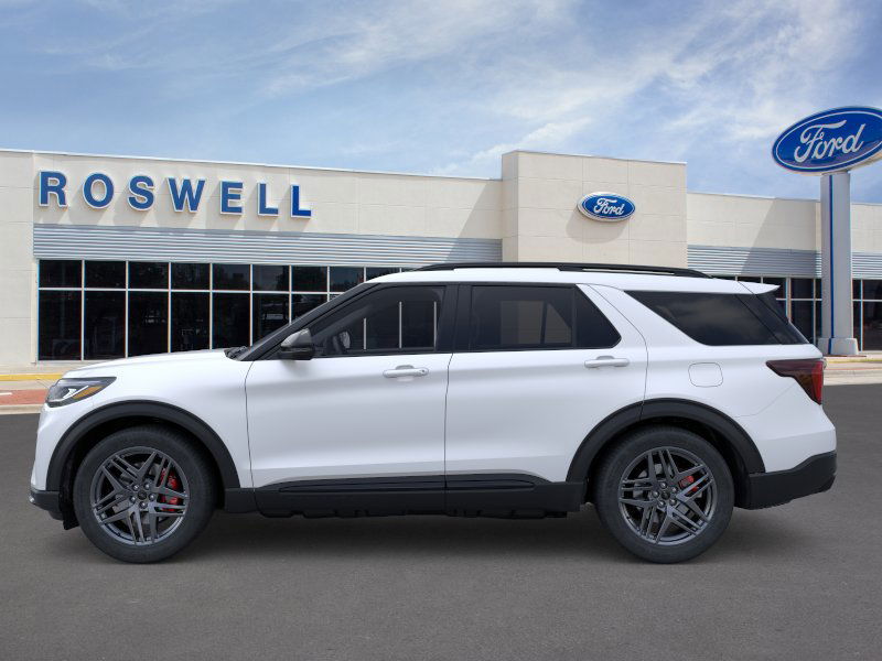 2025 Ford Explorer ST photo 2