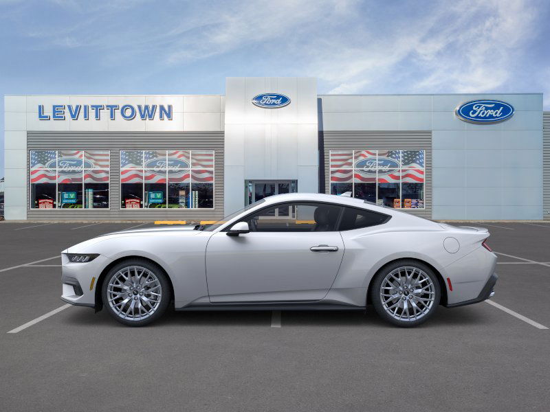 2025 Ford Mustang EcoBoost Premium photo 2