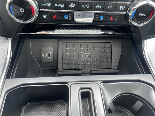 2025 Ford F-150 Platinum - Photo 58