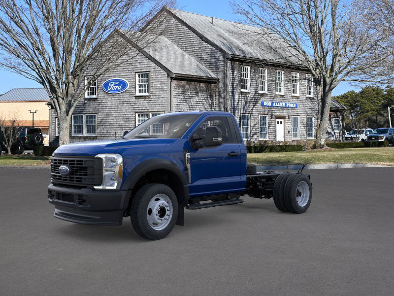 2026 Ford F-550 Super Duty Chassis Cab XL's photo