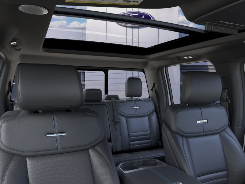 2026 Ford F-250 Super Duty Platinum - Photo 44