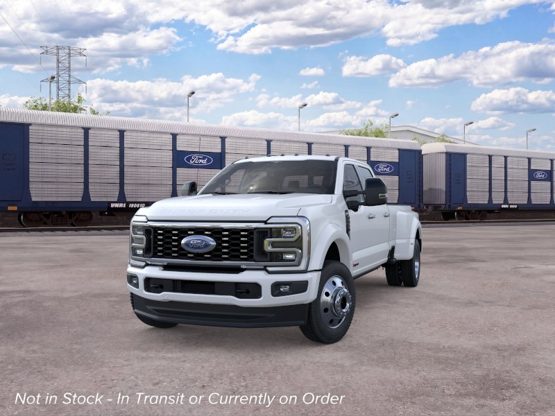 Star White 2026 Ford F-450 Super Duty Pickup Truck Four-Wheel Drive Automatic