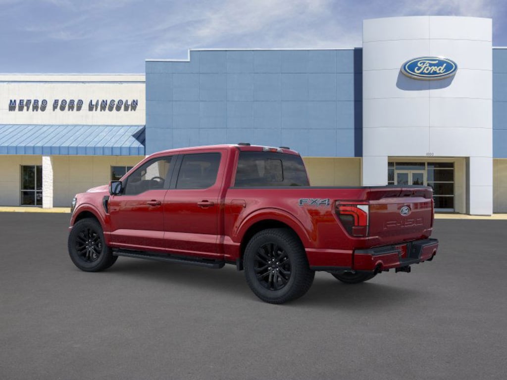 New 2025 Ford F-150 Lariat Crew Cab