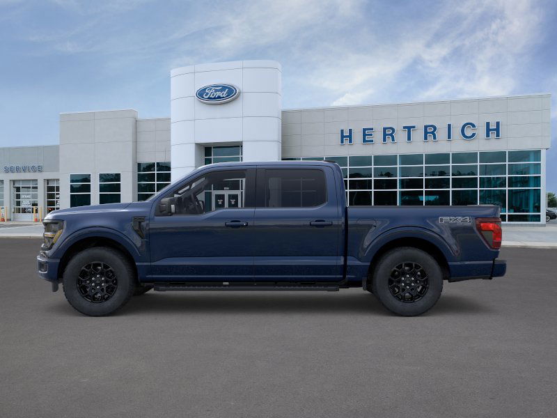 2025 Ford F-150 XLT photo 3