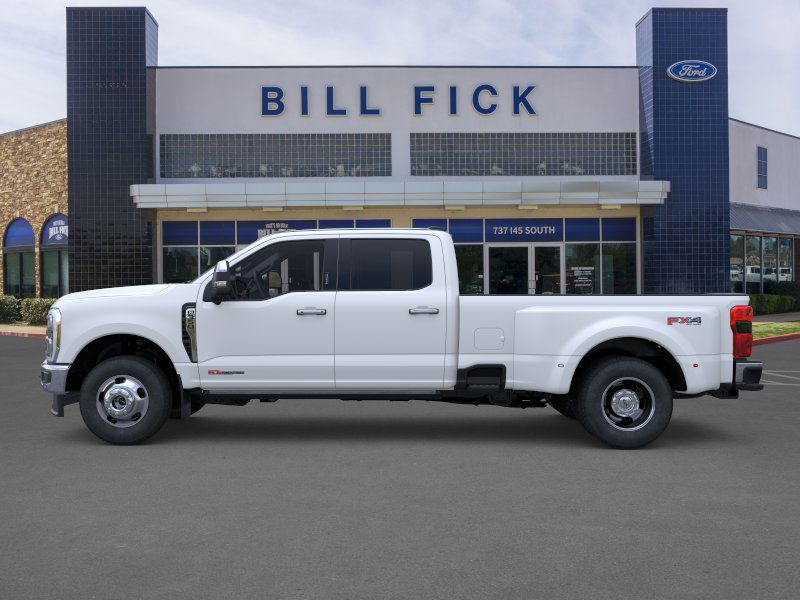 2025 Ford F-350 Lariat photo 3