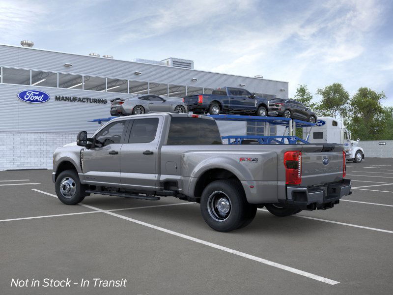 2026 Ford F-350 XLT photo 4