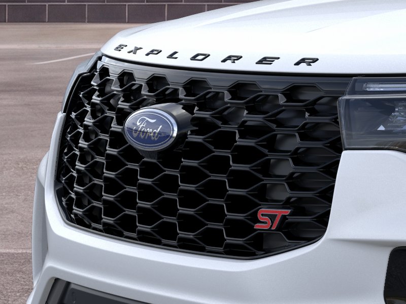 2026 Ford Explorer ST - Photo 17
