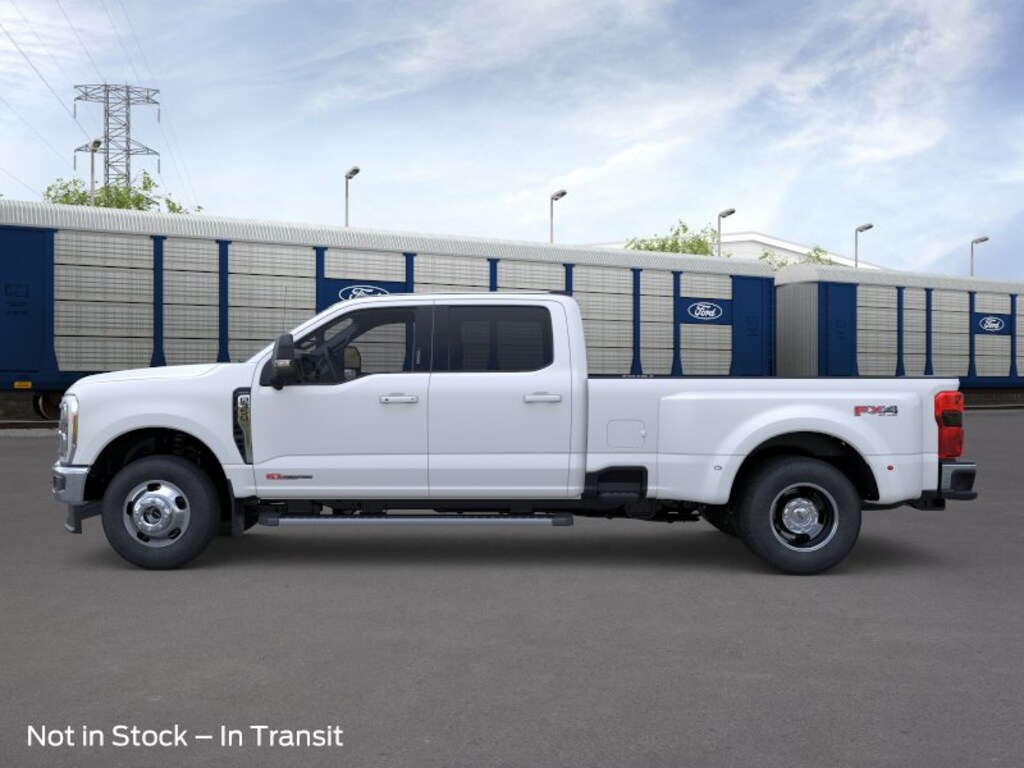 New 2026 Ford Super Duty F-350® Lariat® TRUCK