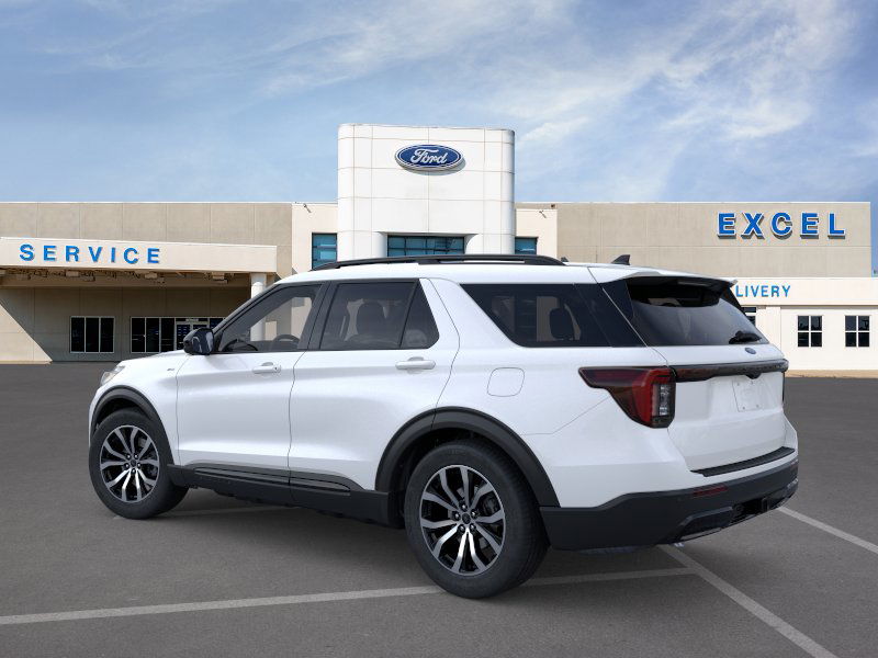 2025 Ford Explorer ST-Line photo 2