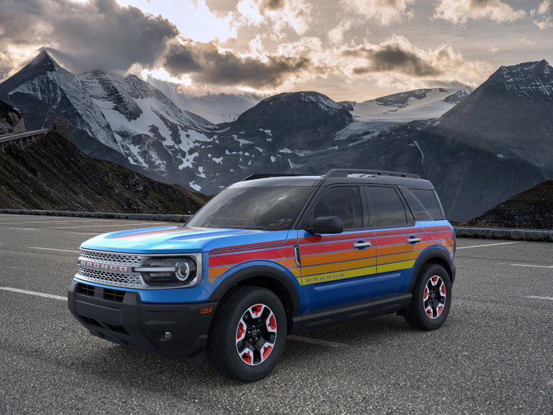 2025 Ford Bronco Sport Free Wheeling photo 2