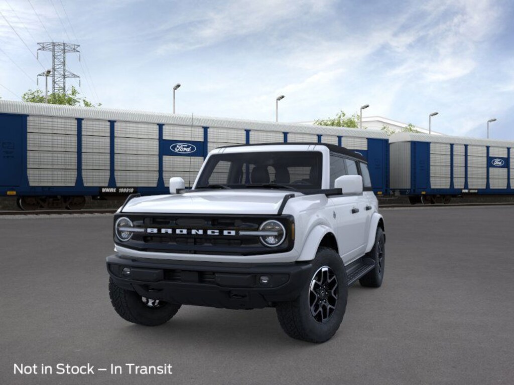 New 2026 Ford Bronco Outer Banks SUV