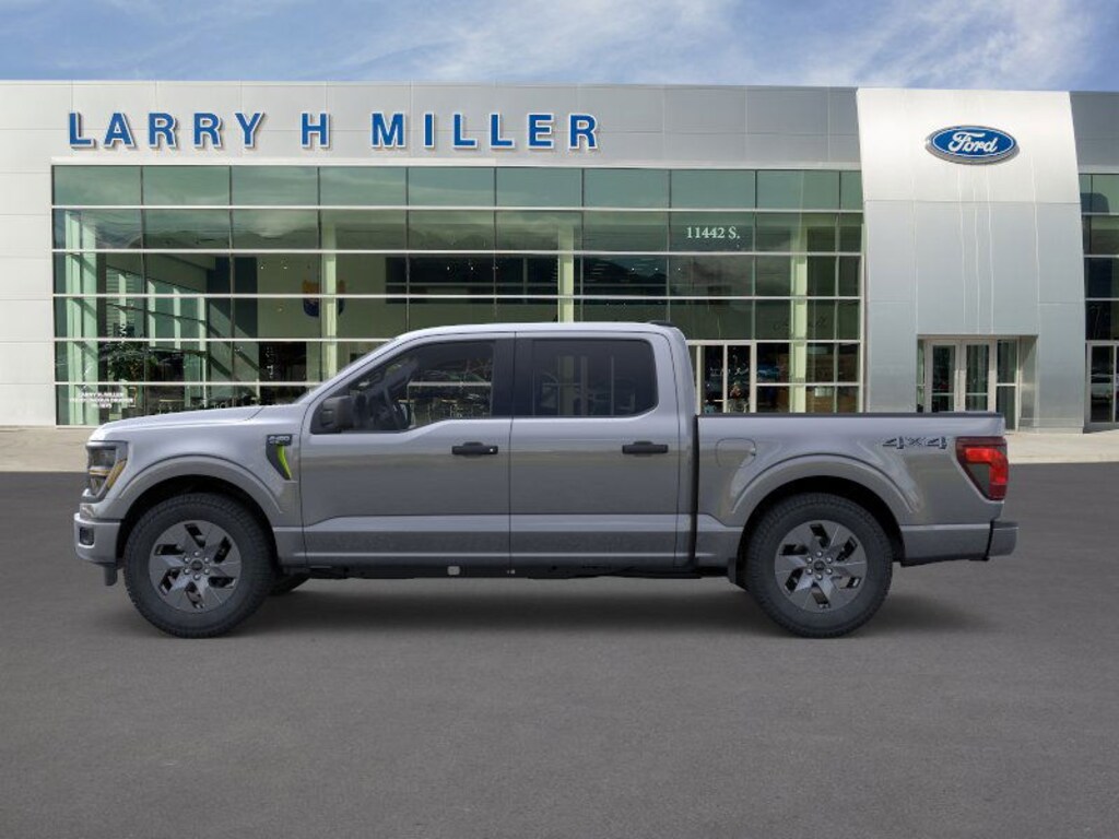 New 2025 Ford F-150 STX 4WD SuperCrew 5-1/2' Box V6 Engine