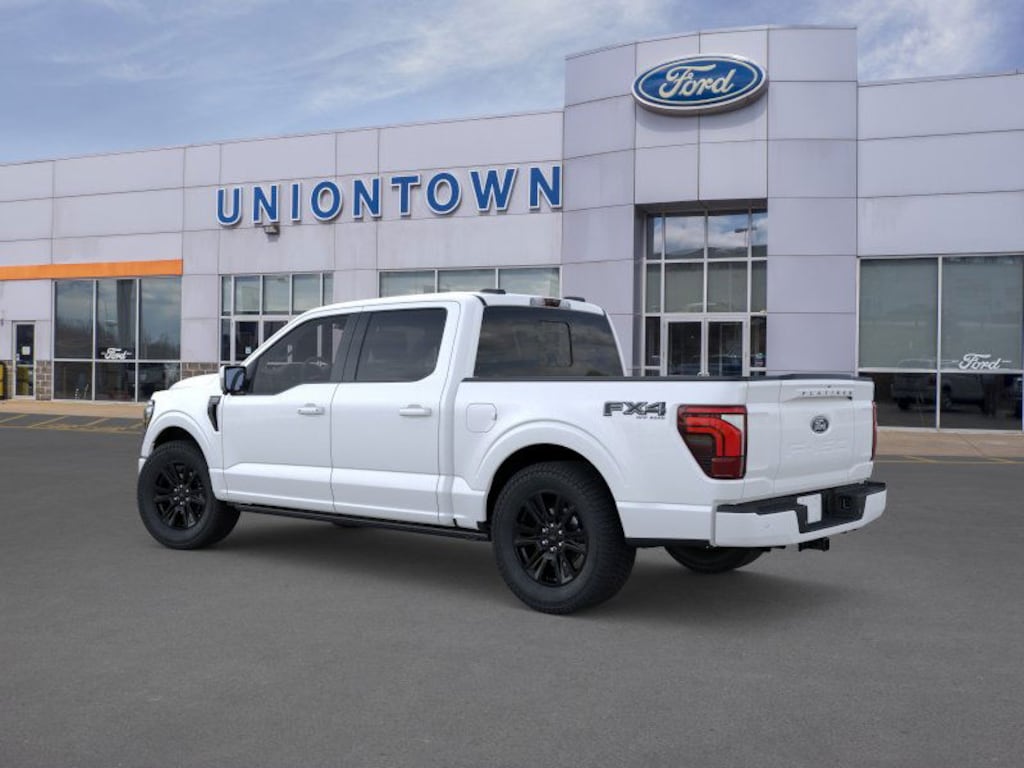 New 2025 Ford F-150 Platinum 4x4 Platinum SuperCrew 5.5 ft. SB