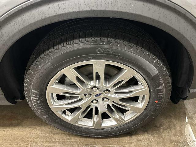 Thumbnail: 2026 Ford Explorer - 40