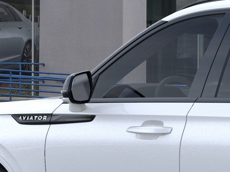 Thumbnail: 2026 Lincoln Aviator - 51